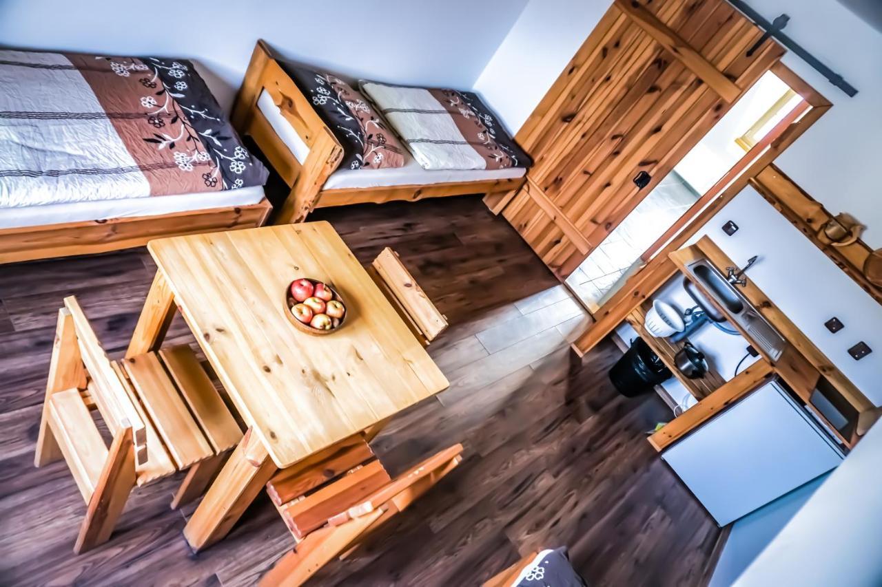 Apartmany Moravsky Grunt オロモウツ エクステリア 写真